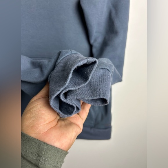 Mondetta Men's Gray Sweatshirt M Minimalist Kangaroo Pockets Fleece Neutral - Picture 10 of 13